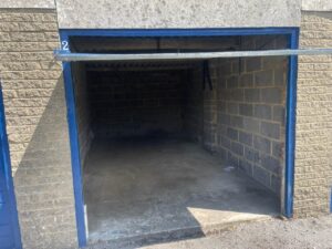 Garage Reevy Road